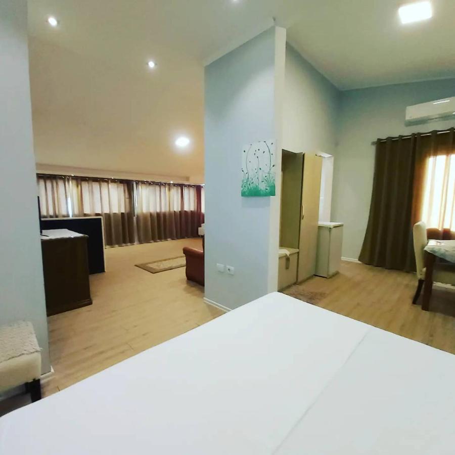 Bed and breakfast Vila Blu 3*